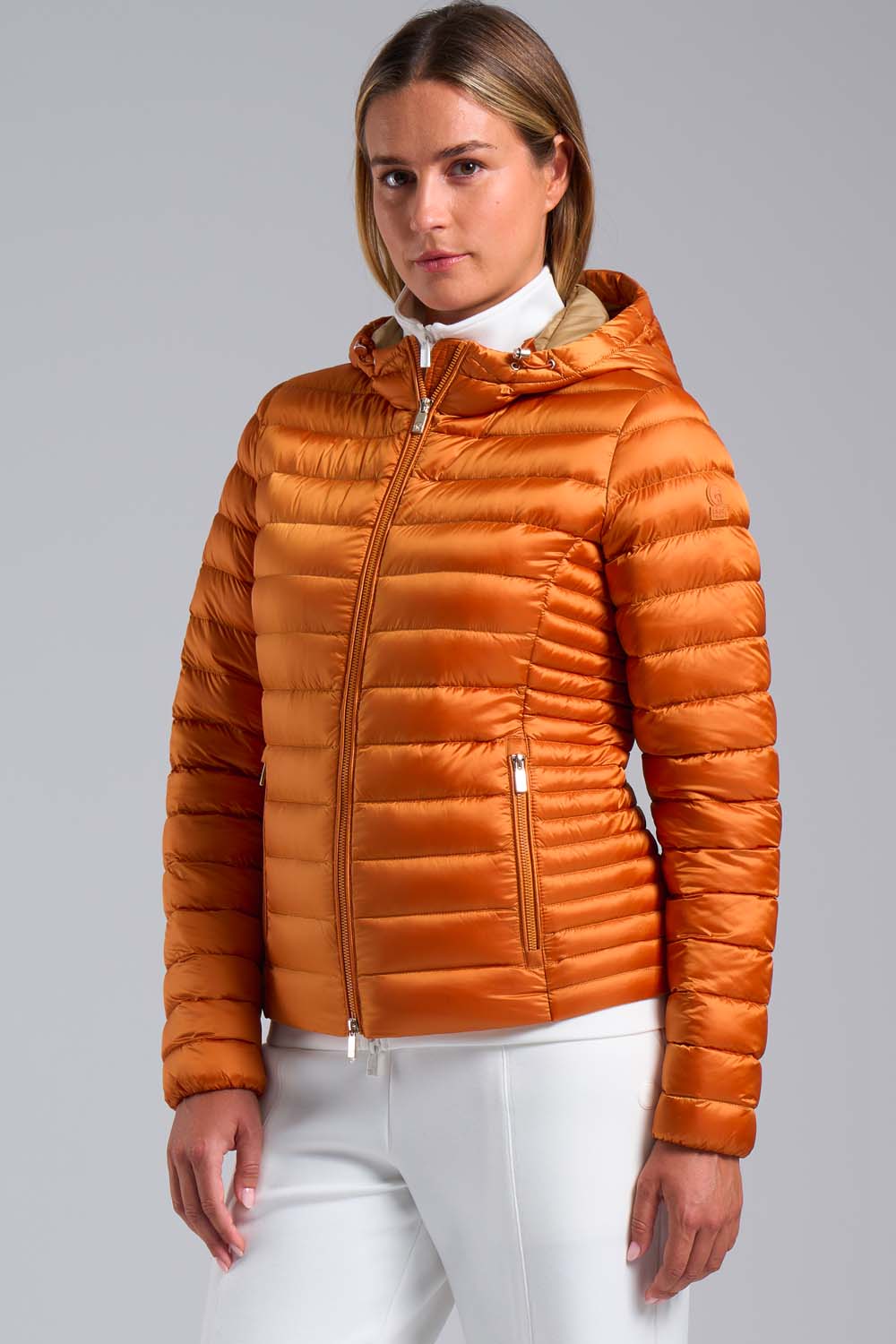 AGHATA - PIUMINO 100 GRAMMI COLOR MATTONE CON CAPPUCCIO