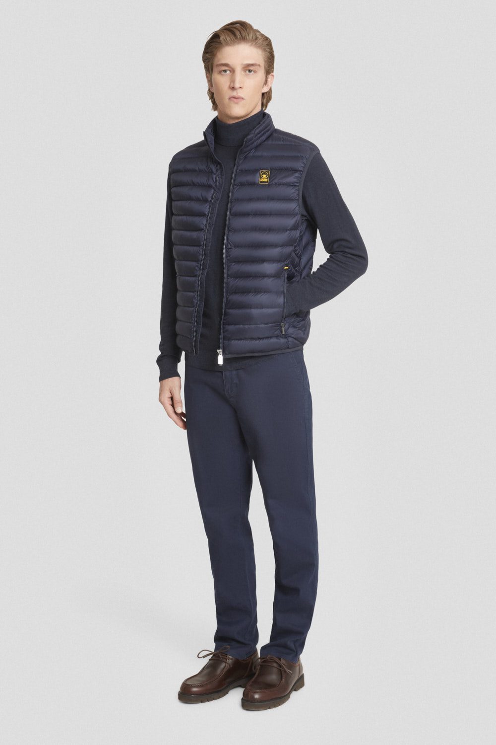 Gilet blu in piumino leggero