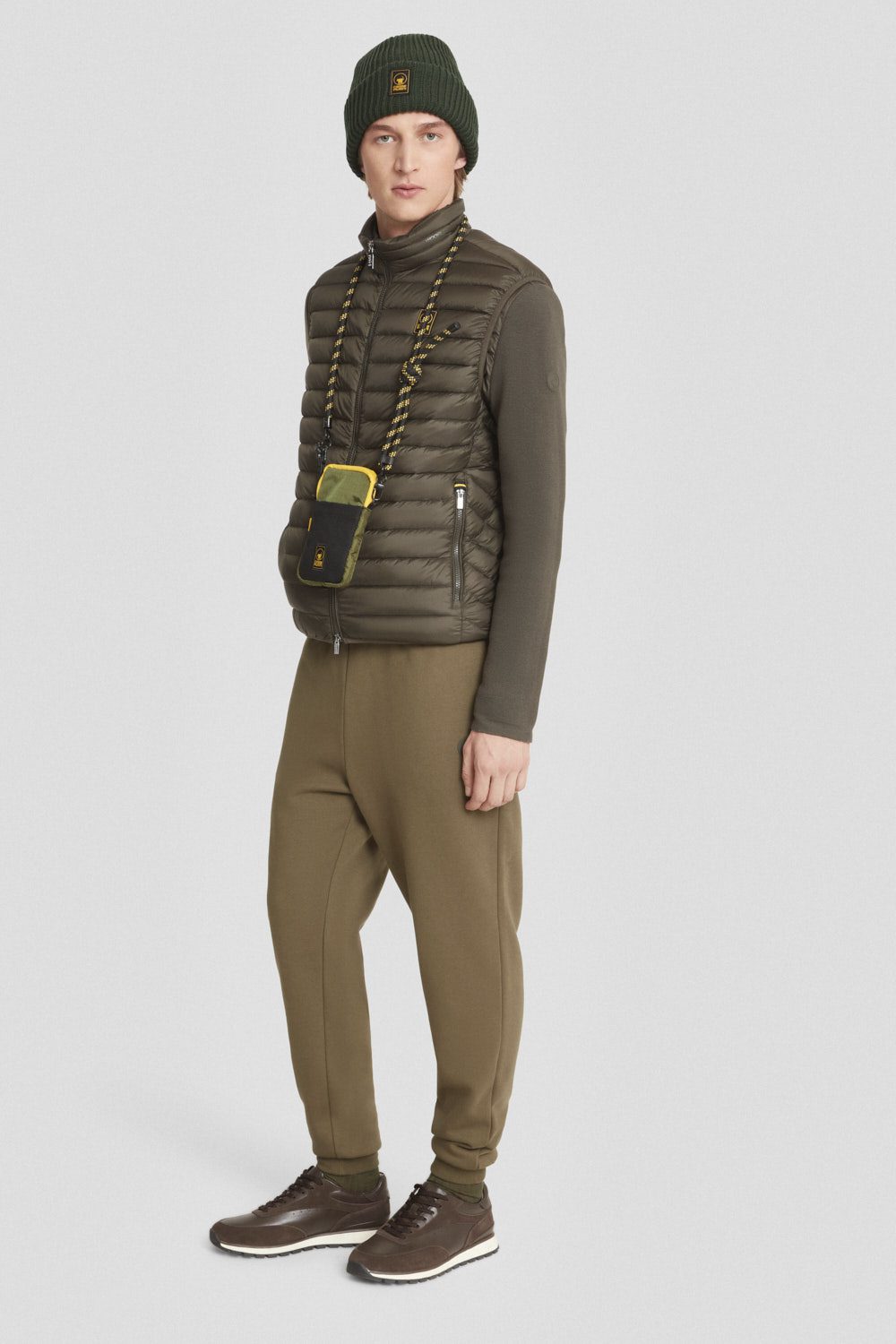Gilet verde militare in piumino leggero