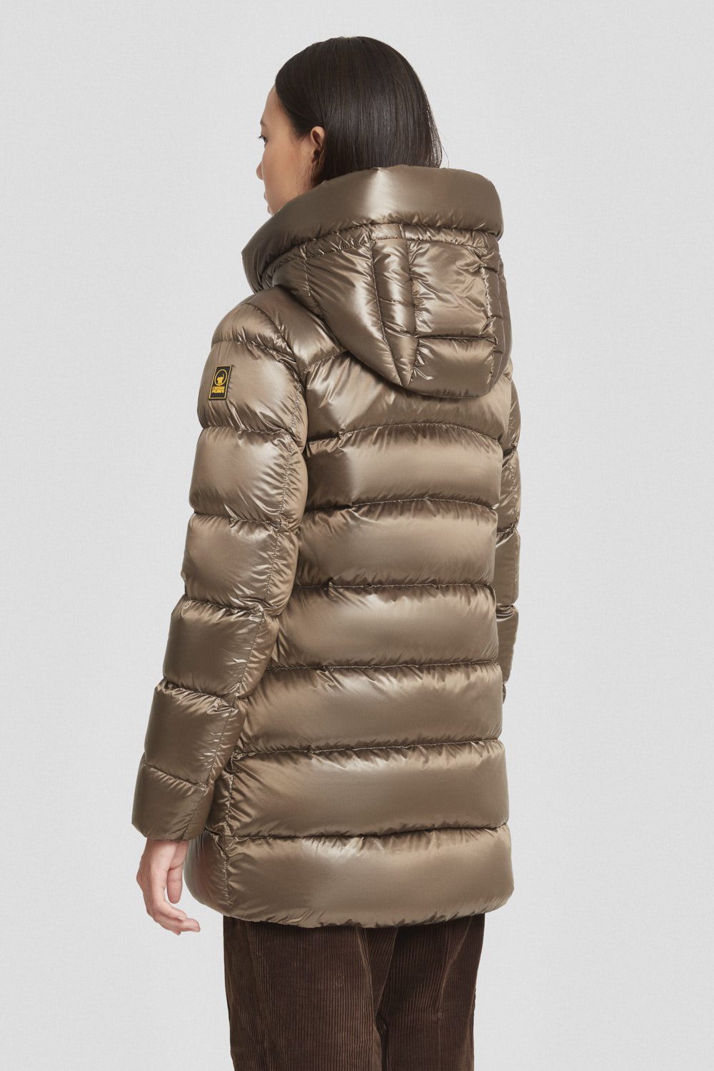 BELLA 253CFWJI3018N3O11D737XXP 3