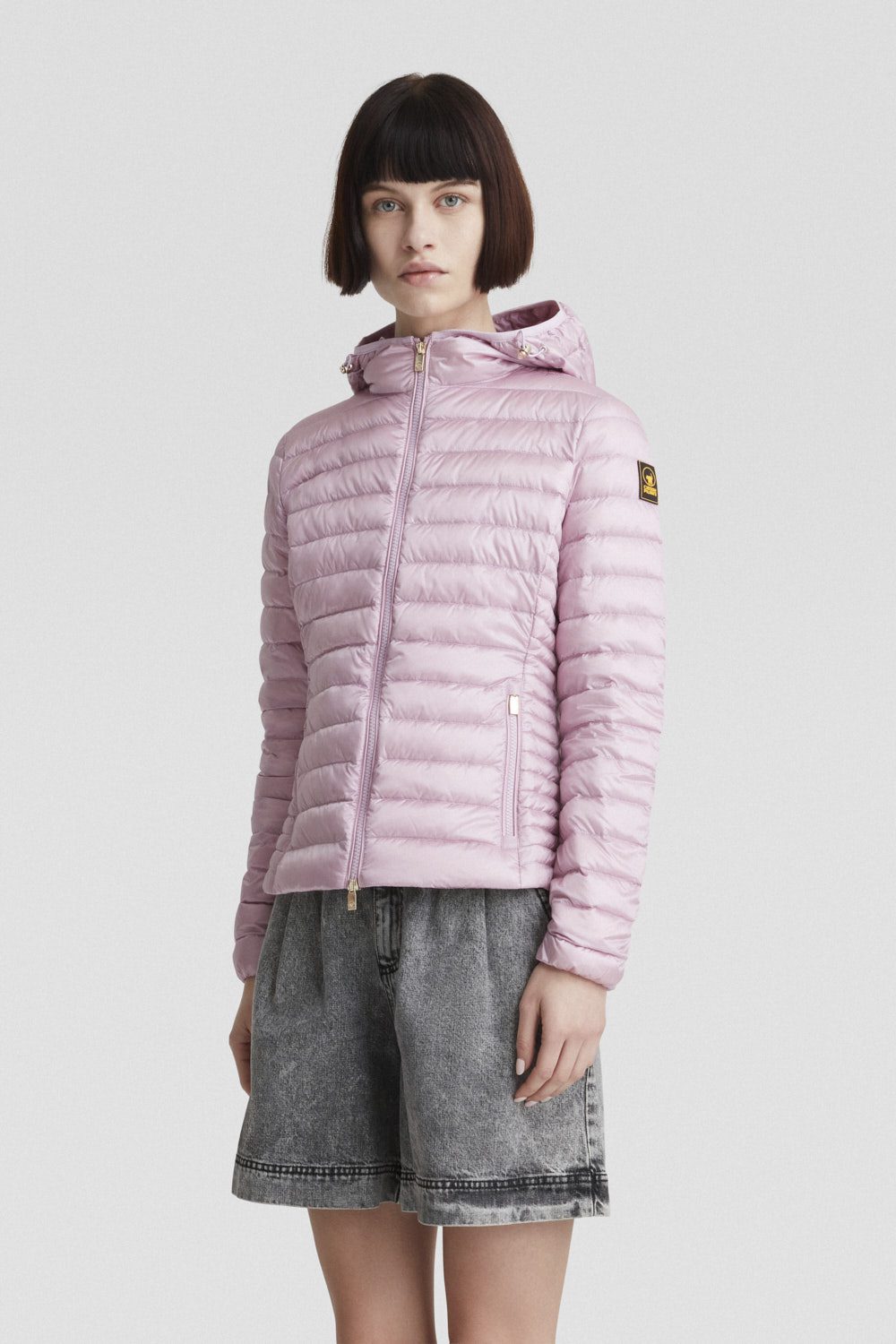 CARRIE-_Piumini-leggeri_205CFWJ00178N1C10D80QXXP_Indossato_2.jpg CARRIE Piumini leggeri 205CFWJ00178N1C10D80QXXP Indossato 2