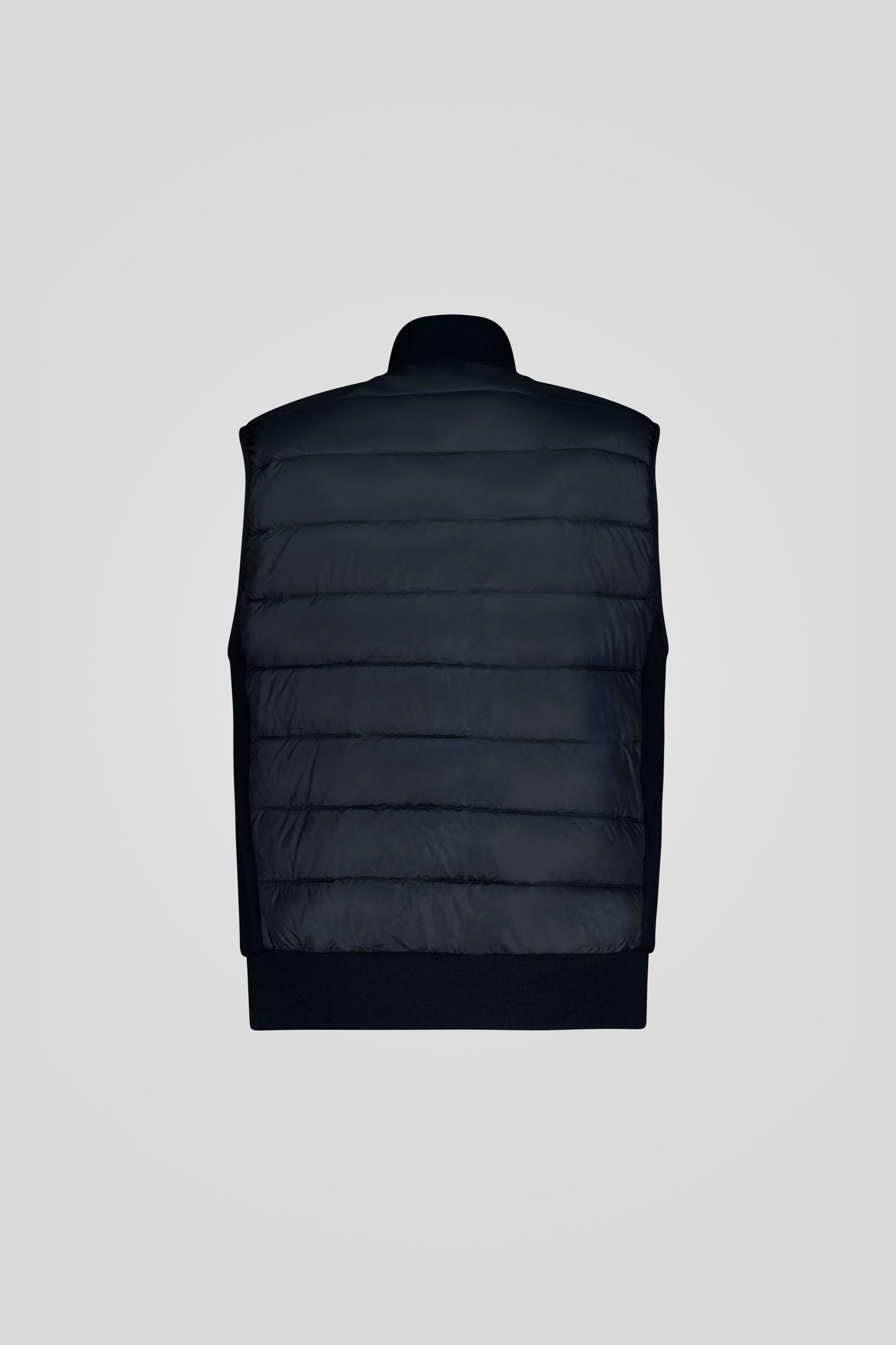 CLEANDRO 253PCMHV8558 P7P11P 341XXP Back TIFF 1 scaled