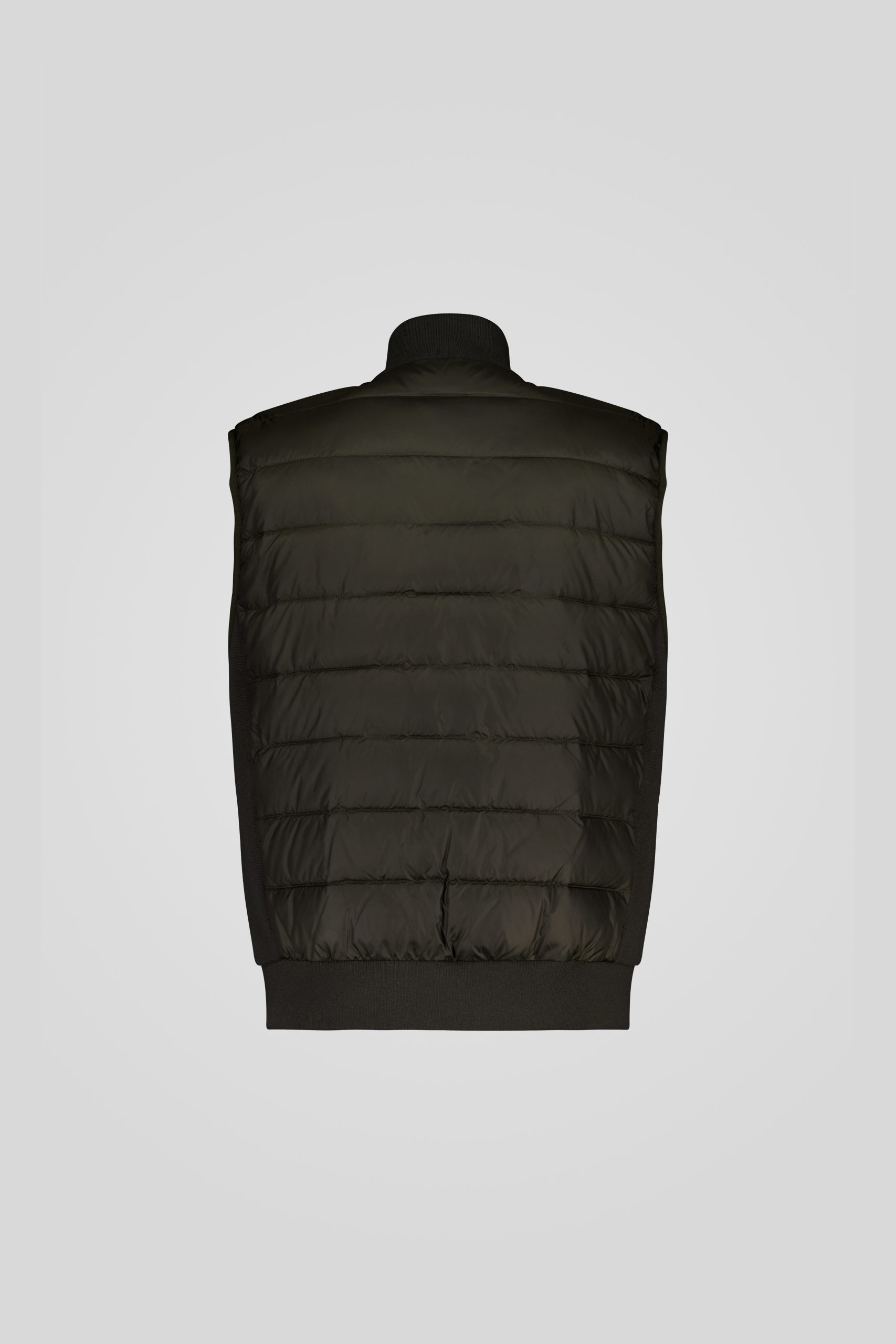 CLEANDRO 253PCMHV8558 P7P11P 427XXP Back TIFF 1 scaled