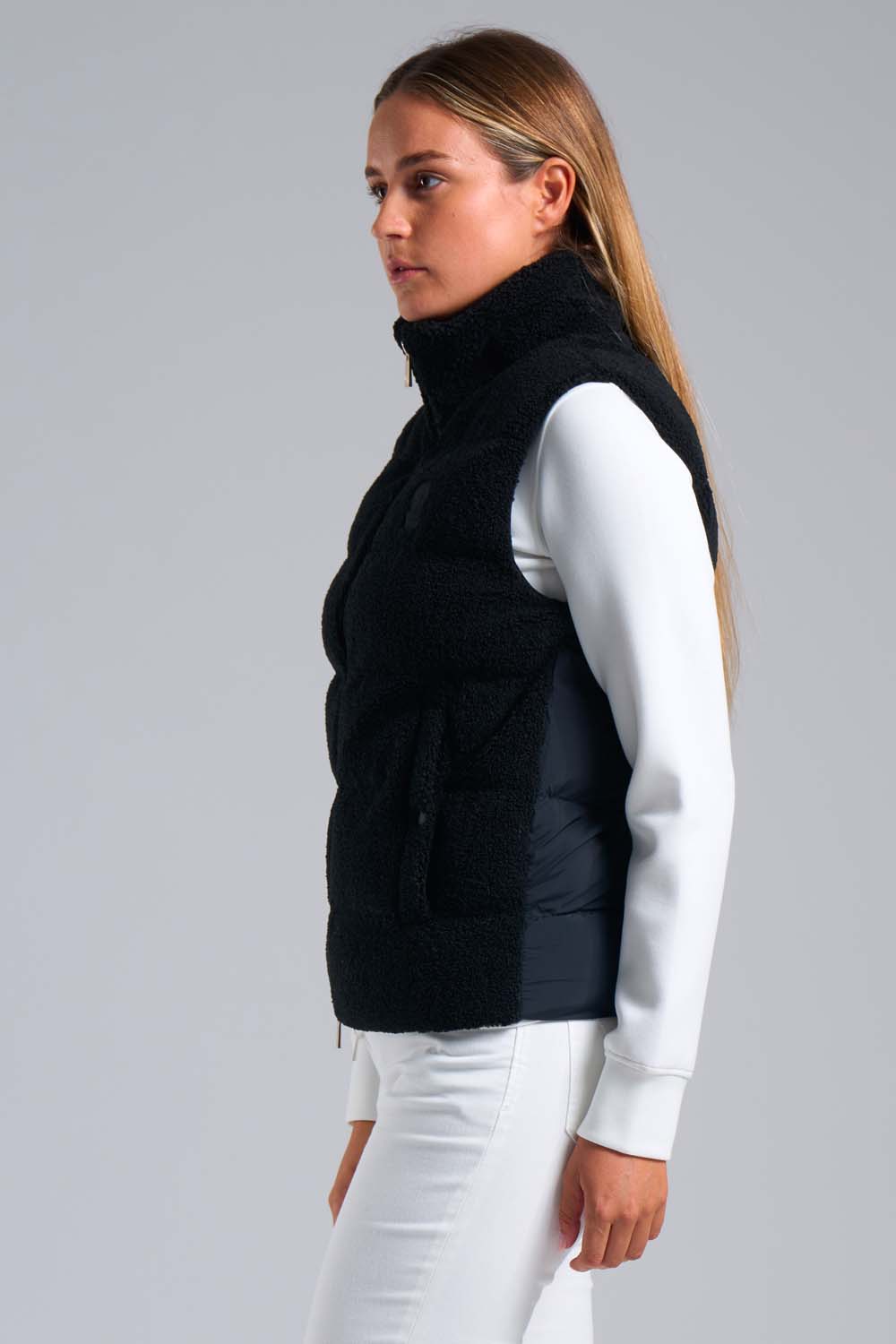 DALL – Gilet ibrido nero in teddy