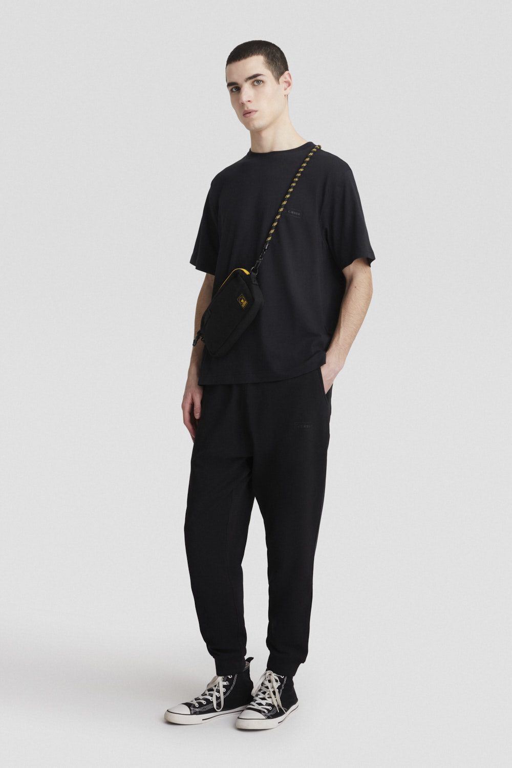 Pantaloni da uomo neri