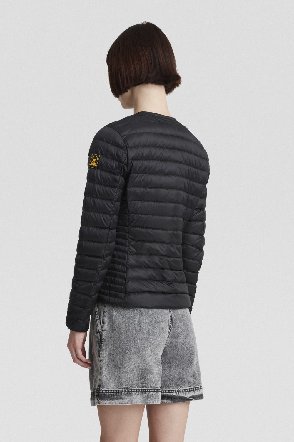 GRACE-2.0-_Piumini-leggeri_255CFWJ20197N1C10D206XXP_Indossato_3.jpg GRACE 2.0 Piumini leggeri 255CFWJ20197N1C10D206XXP Indossato 3