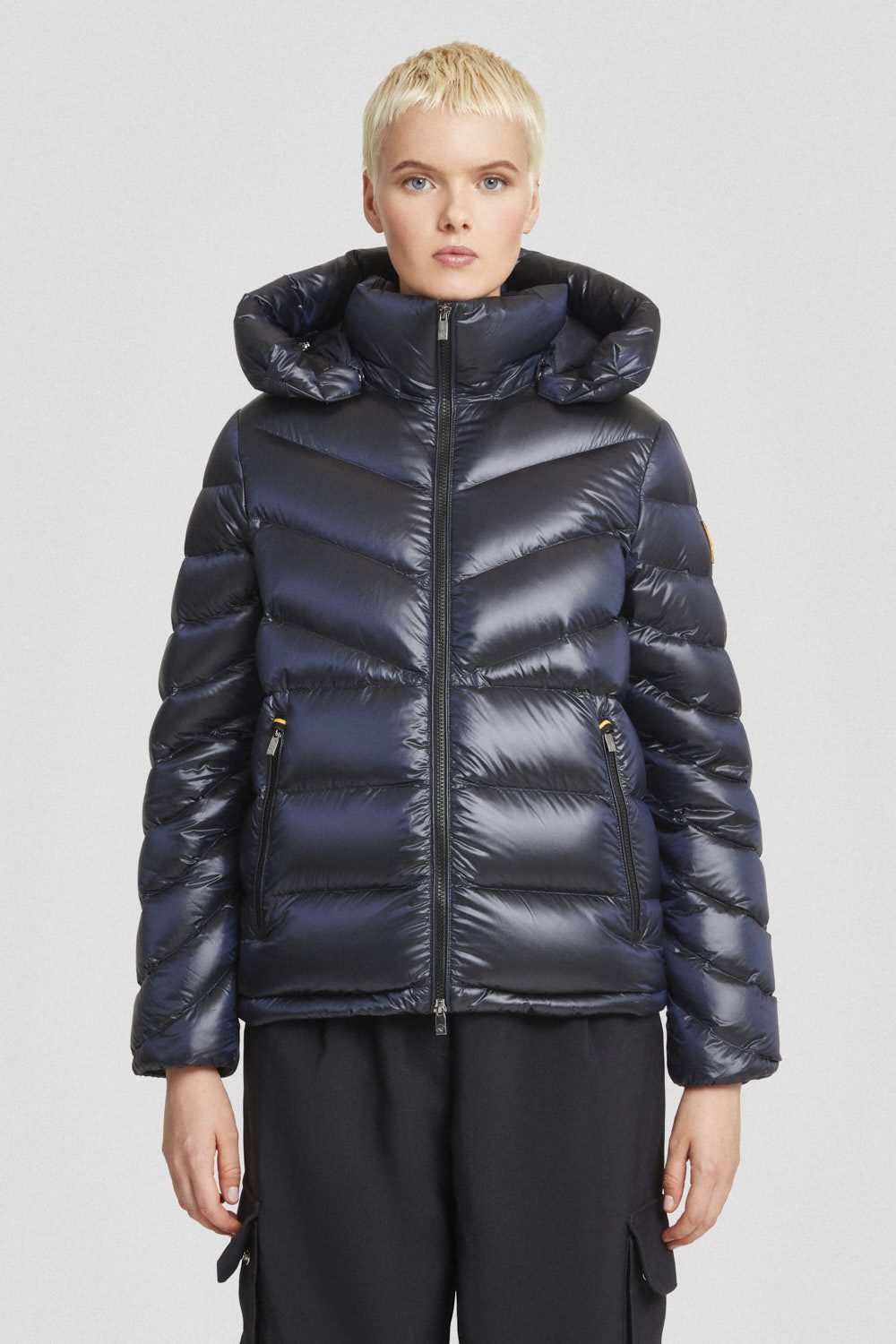 HEIDI_253CFWJ03012N3O11D341XXP_2.jpg HEIDI 253CFWJ03012N3O11D341XXP 2