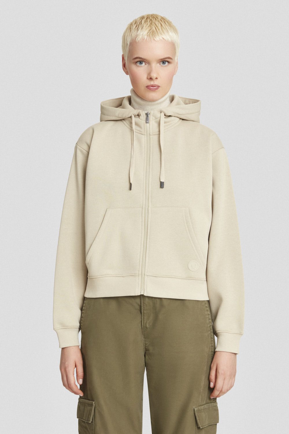 Felpa sportiva beige con zip