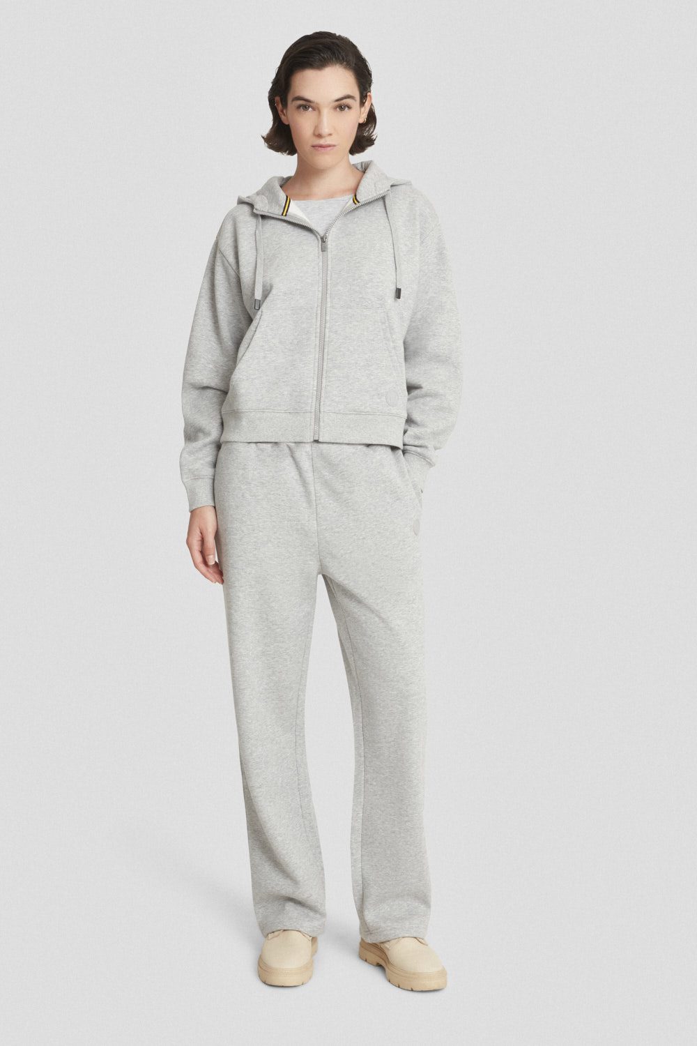 ILARY 253CPWF53089C0P40XH04XXP 1