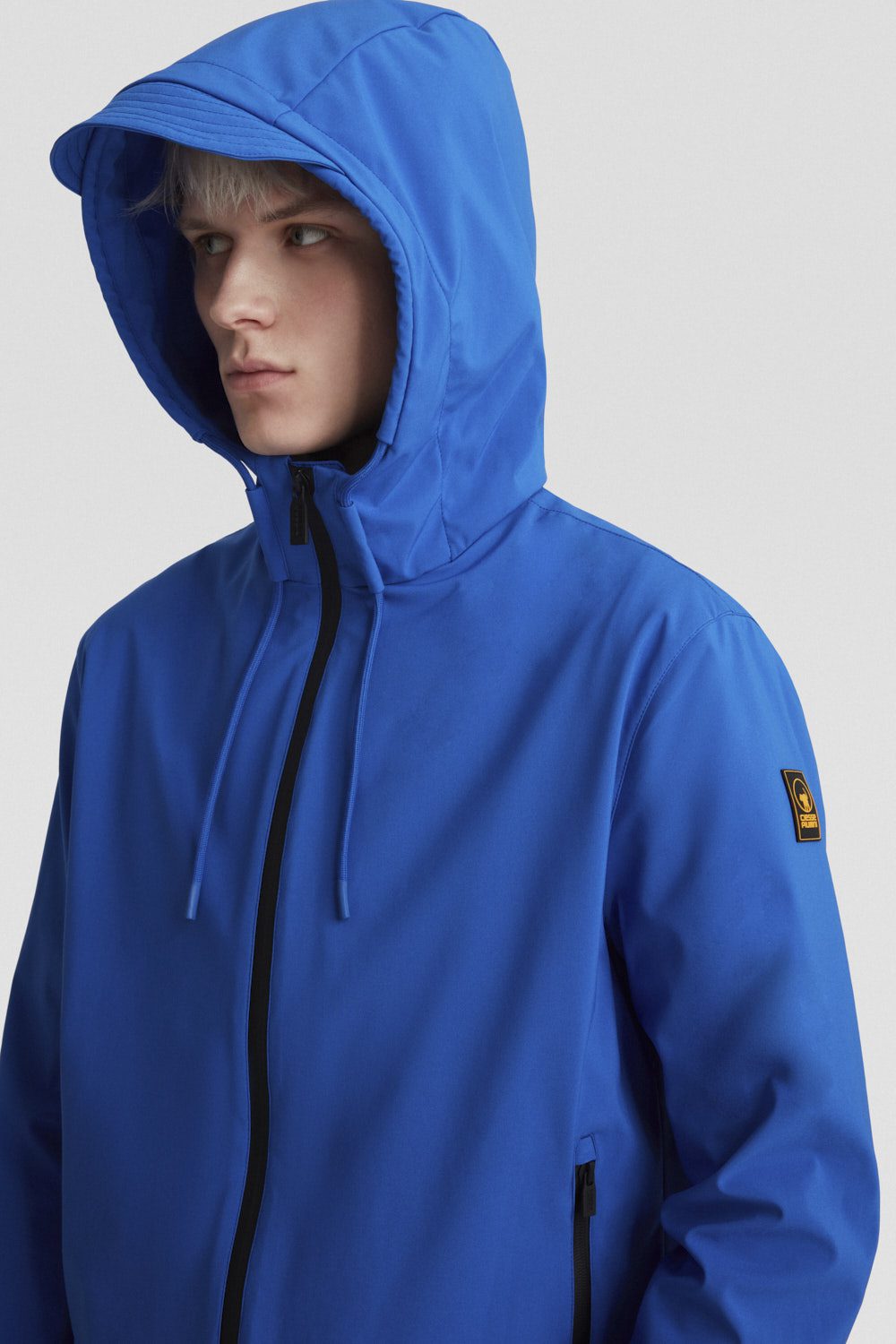 MARSIC-2.0-_Softshell_255CPMJ01741P0U23X346XXW_Indossato_4.jpg MARSIC 2.0 Softshell 255CPMJ01741P0U23X346XXW Indossato 4