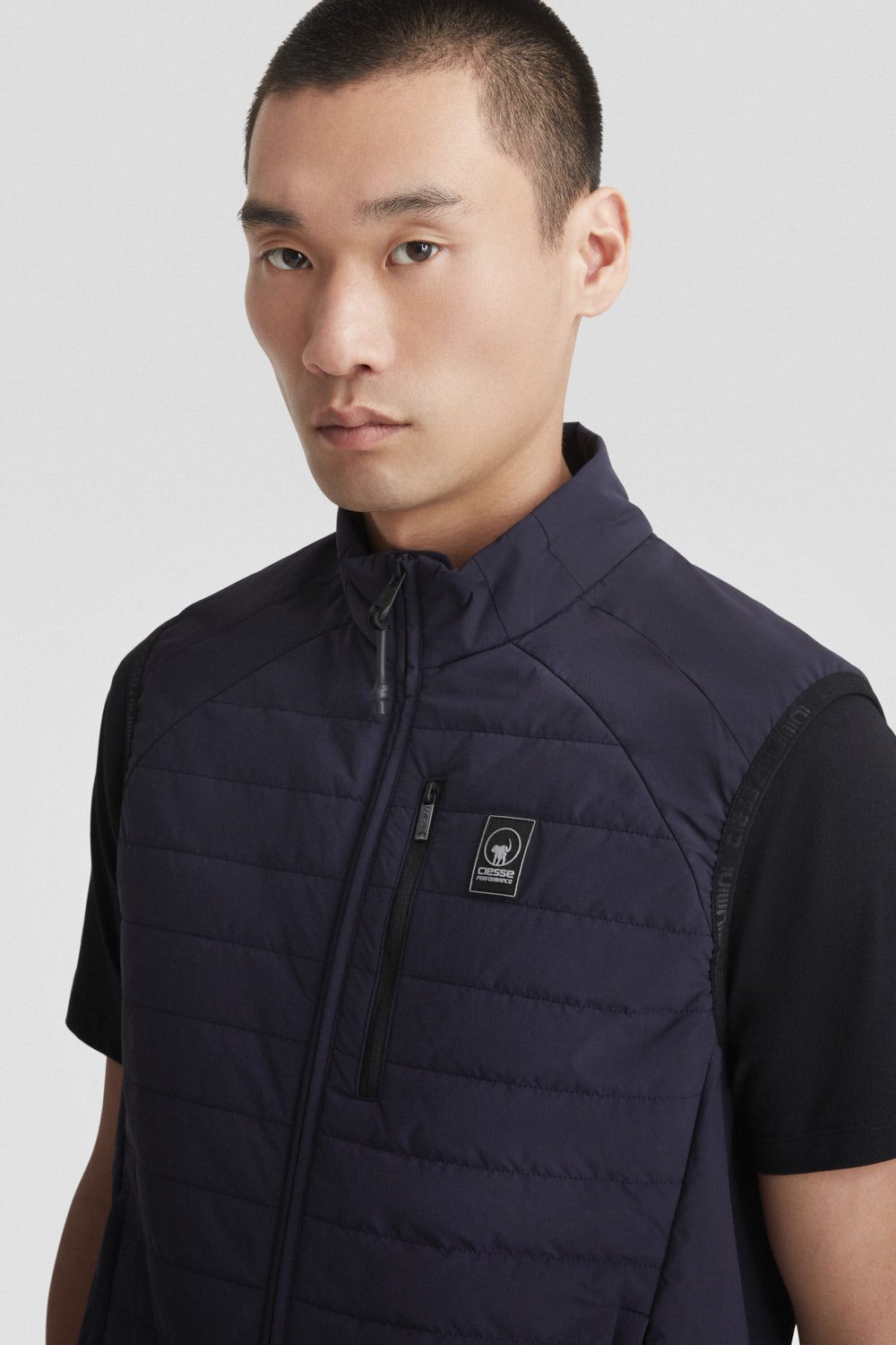 MAX-_Smanicati_255OCMV08441P8G1YX341XXN_Indossato_4.jpg MAX Smanicati 255OCMV08441P8G1YX341XXN Indossato 4