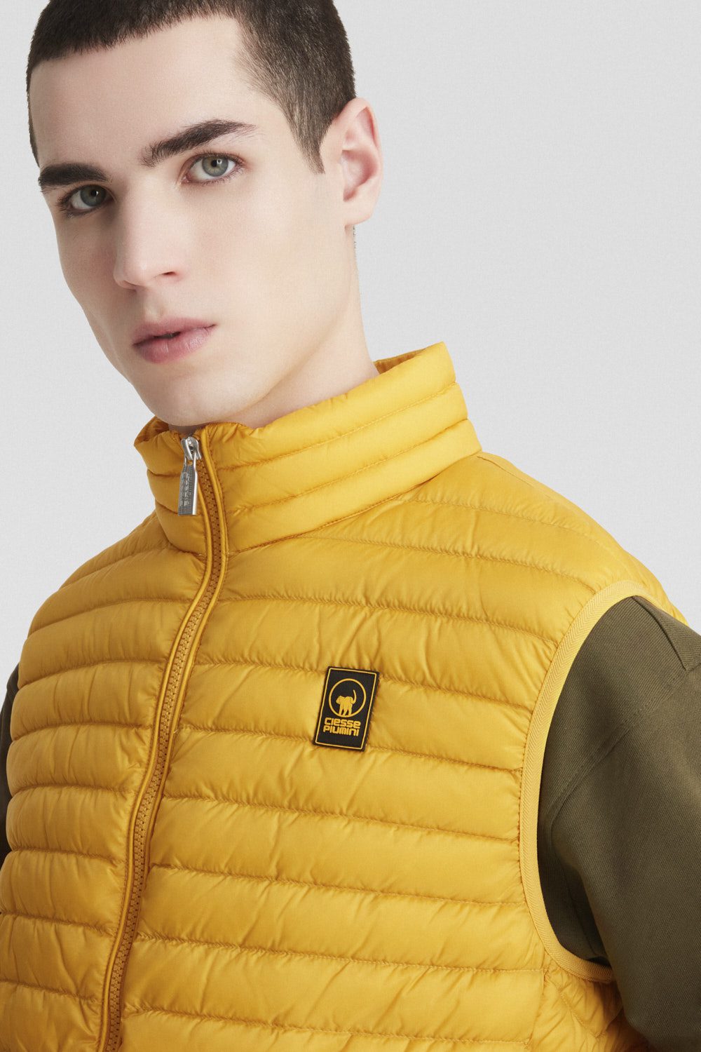 MELVIN-3.0-_Smanicati_255CFMV20128N0210D684XXP_Indossato_4.jpg MELVIN 3.0 Smanicati 255CFMV20128N0210D684XXP Indossato 4