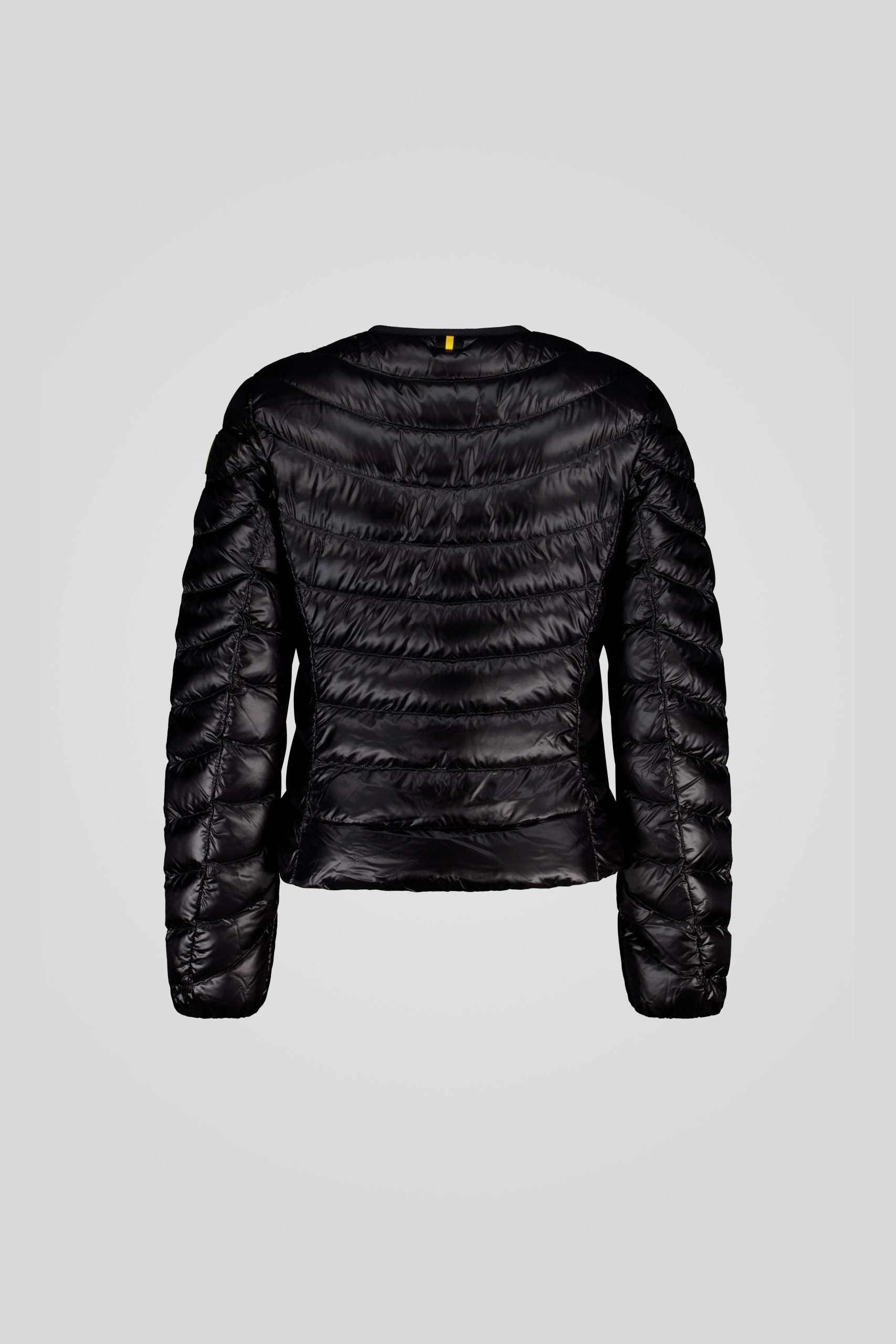 MINNY-_253CFWJ23006_N3O11D_206XXP_Back_TIFF_1.jpg MINNY 253CFWJ23006 N3O11D 206XXP Back TIFF 1 scaled