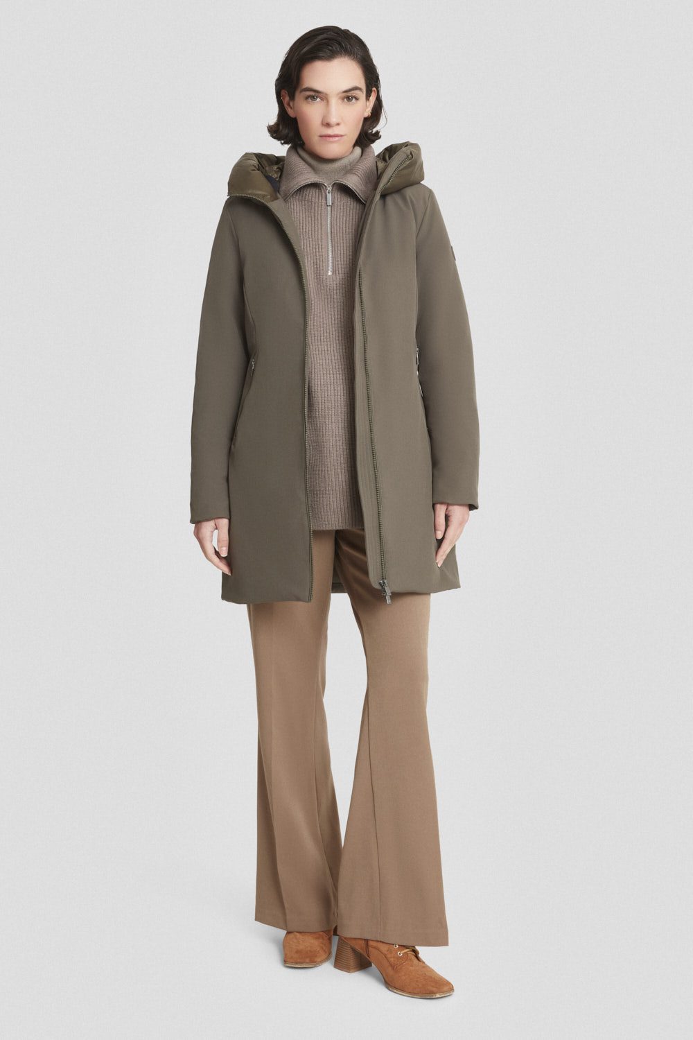 Giacca lunga verde militare imbottita in softshell