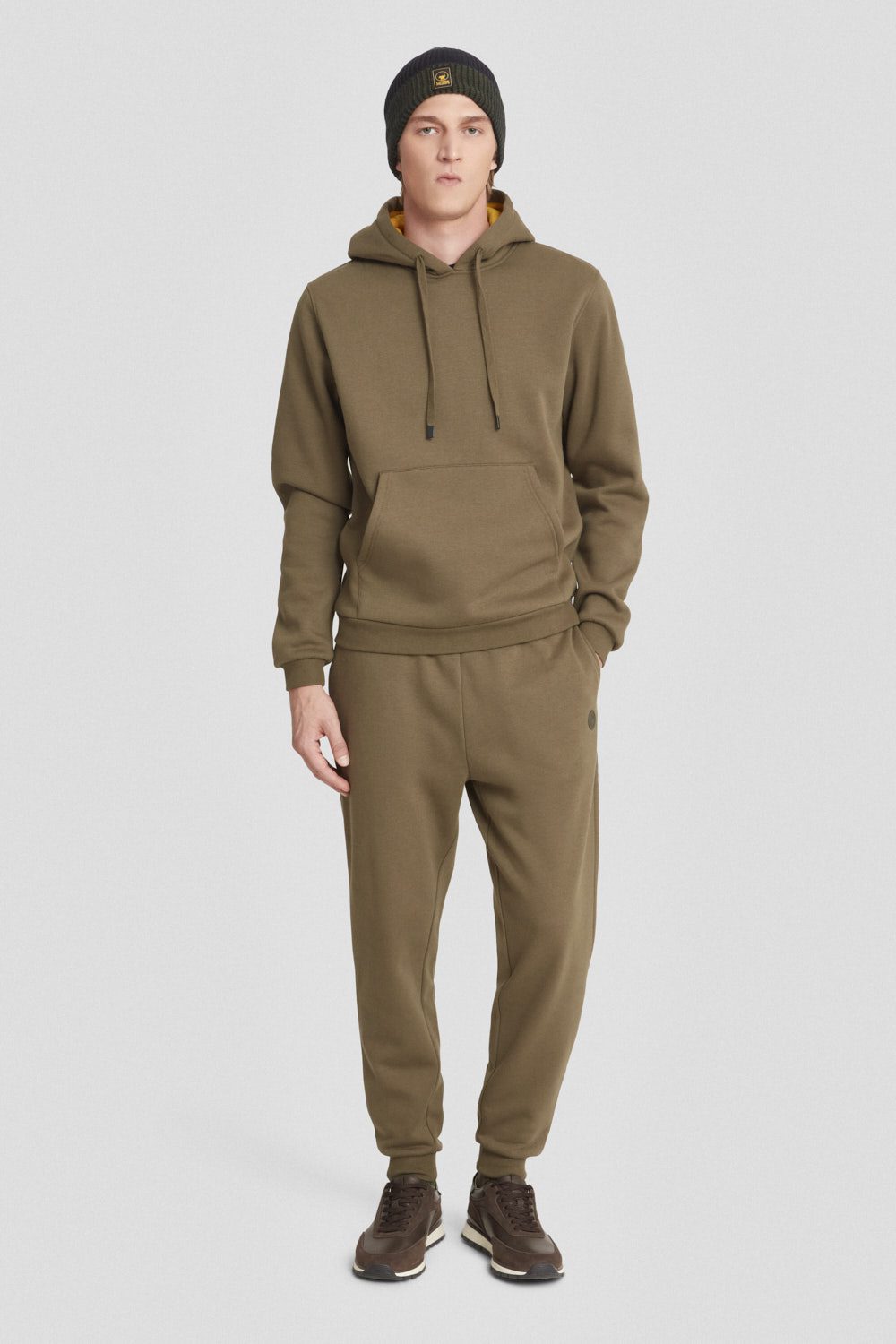 Pantaloni sportivi verde militare