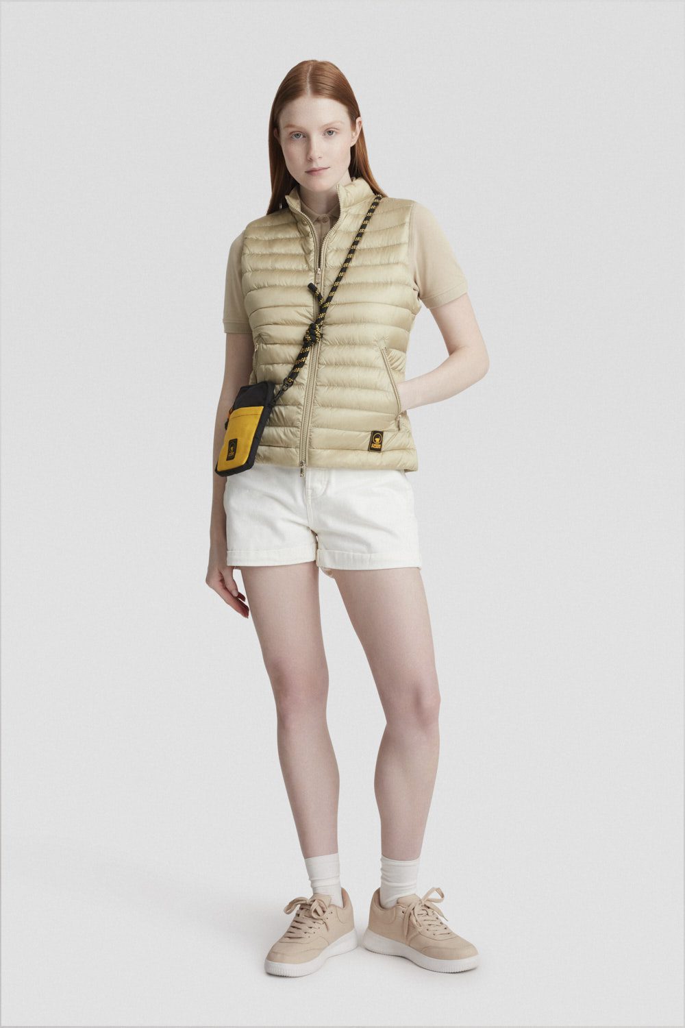 Smanicato leggero beige in vera piuma