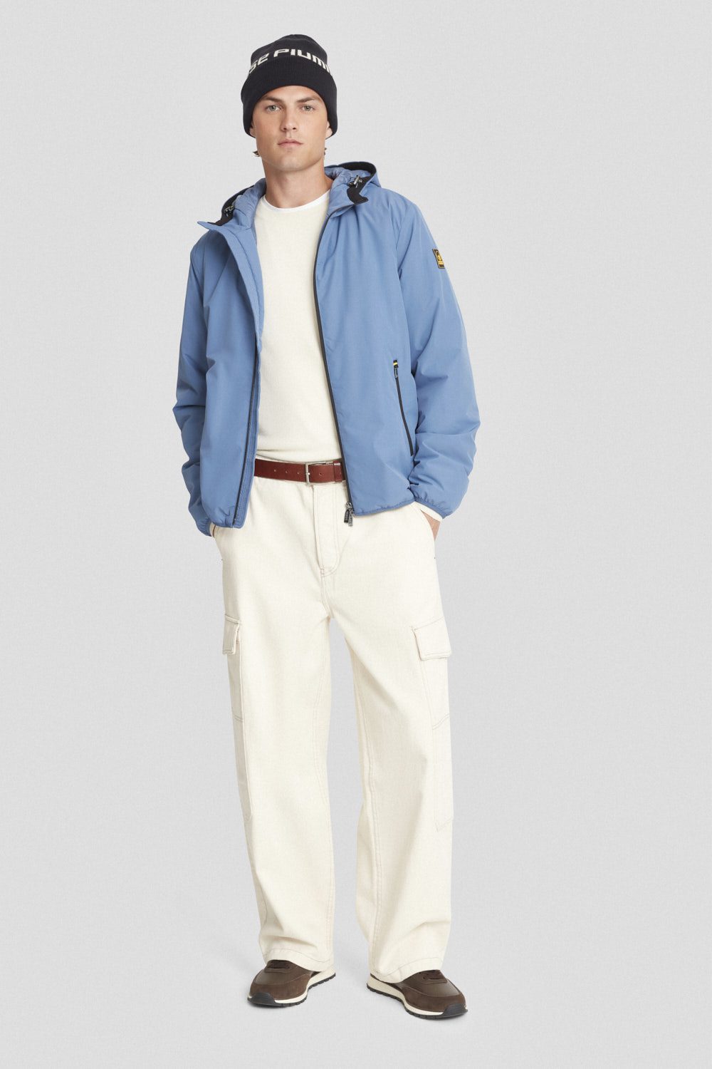 Giacca imbottita azzurra con cappuccio