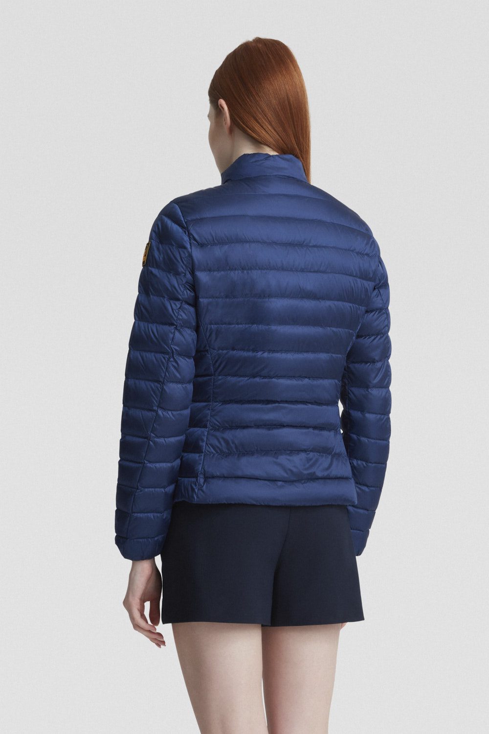 POLA-LONG-_Piumini-leggeri_245CFWJ22563N1C10D334XXP_Indossato_3.jpg POLA LONG Piumini leggeri 245CFWJ22563N1C10D334XXP Indossato 3