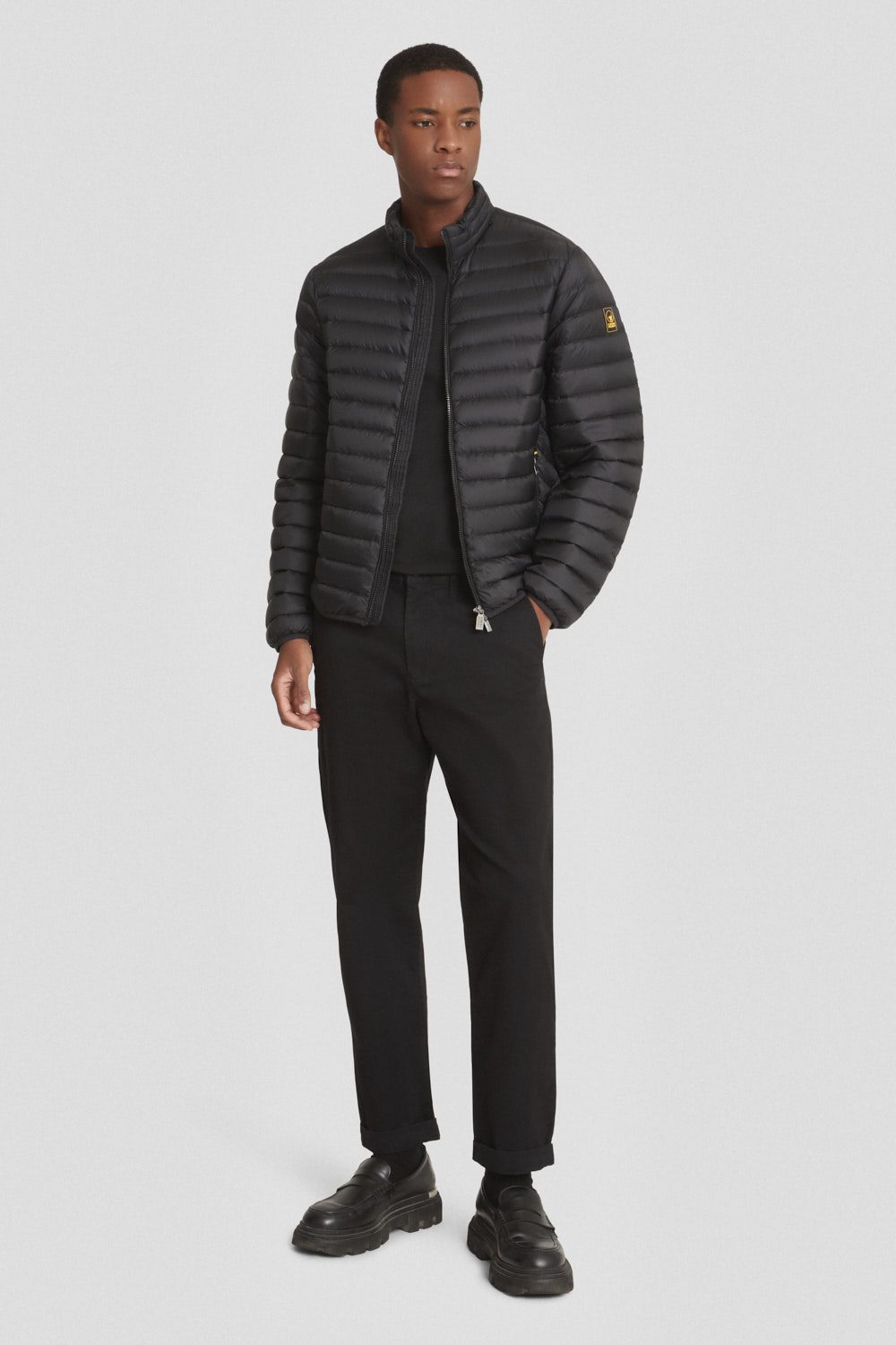 Piumino leggero nero senza cappuccio