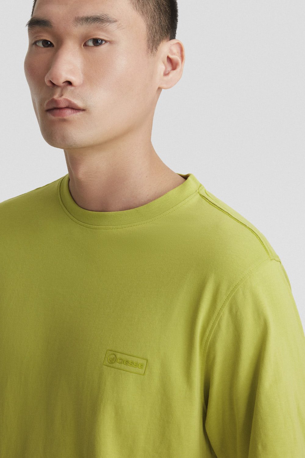 RUPI 2.0 T shirt 255CPMT01666C0E40X42OXXX Indossato 4 1