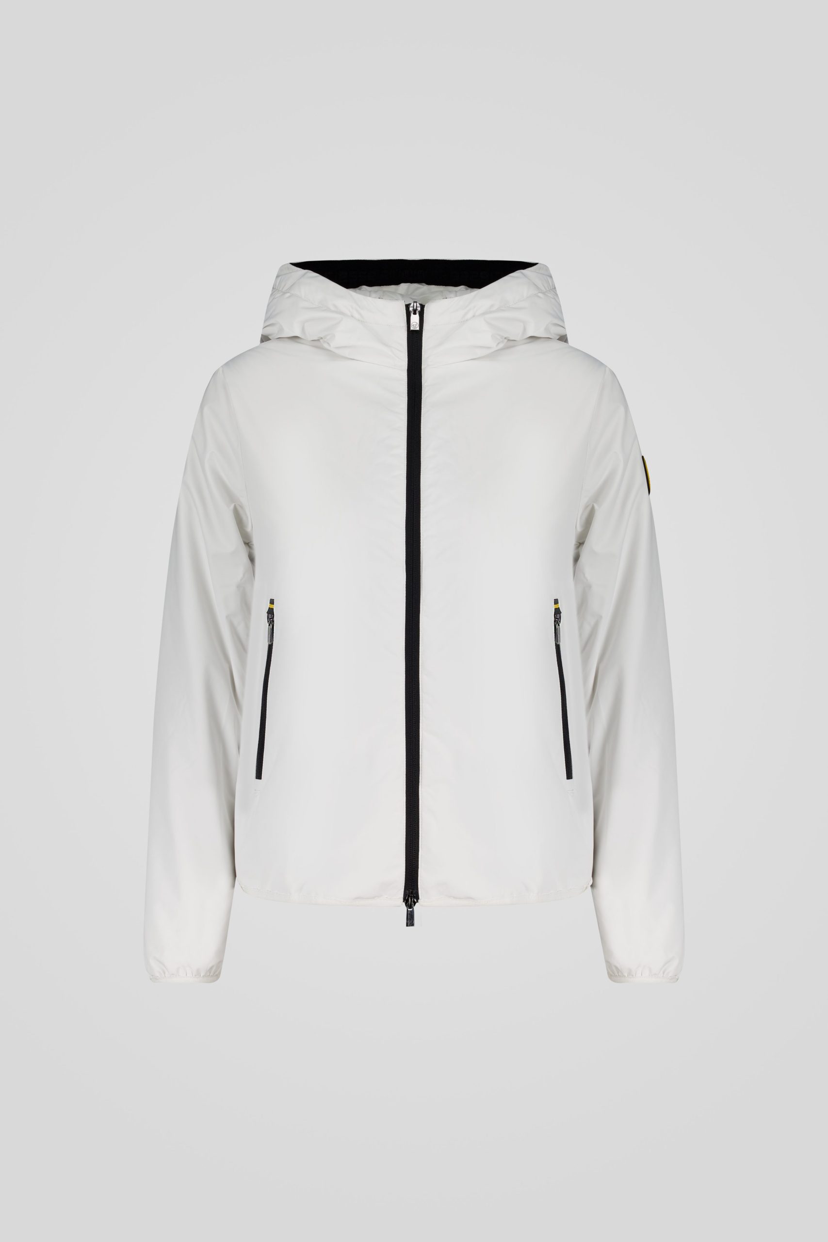 SOFY 253CPWJ03019 P1410P 1156XN Front TIFF 1 scaled