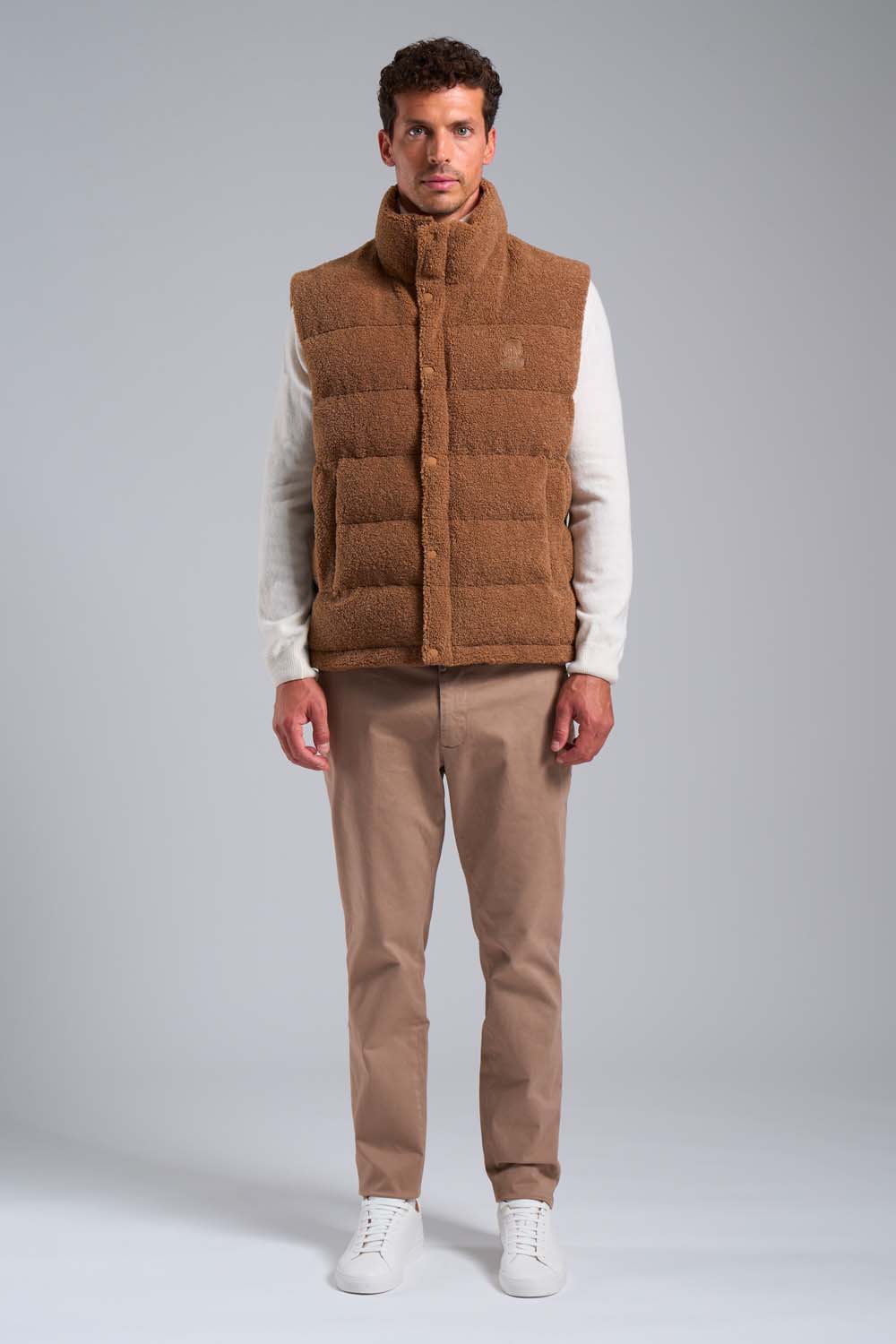 THETIS_GILETIBRIDO_243CPMHV1807P4U41E243709XXP_0186.jpg THETIS GILETIBRIDO 243CPMHV1807P4U41E243709XXP 0186