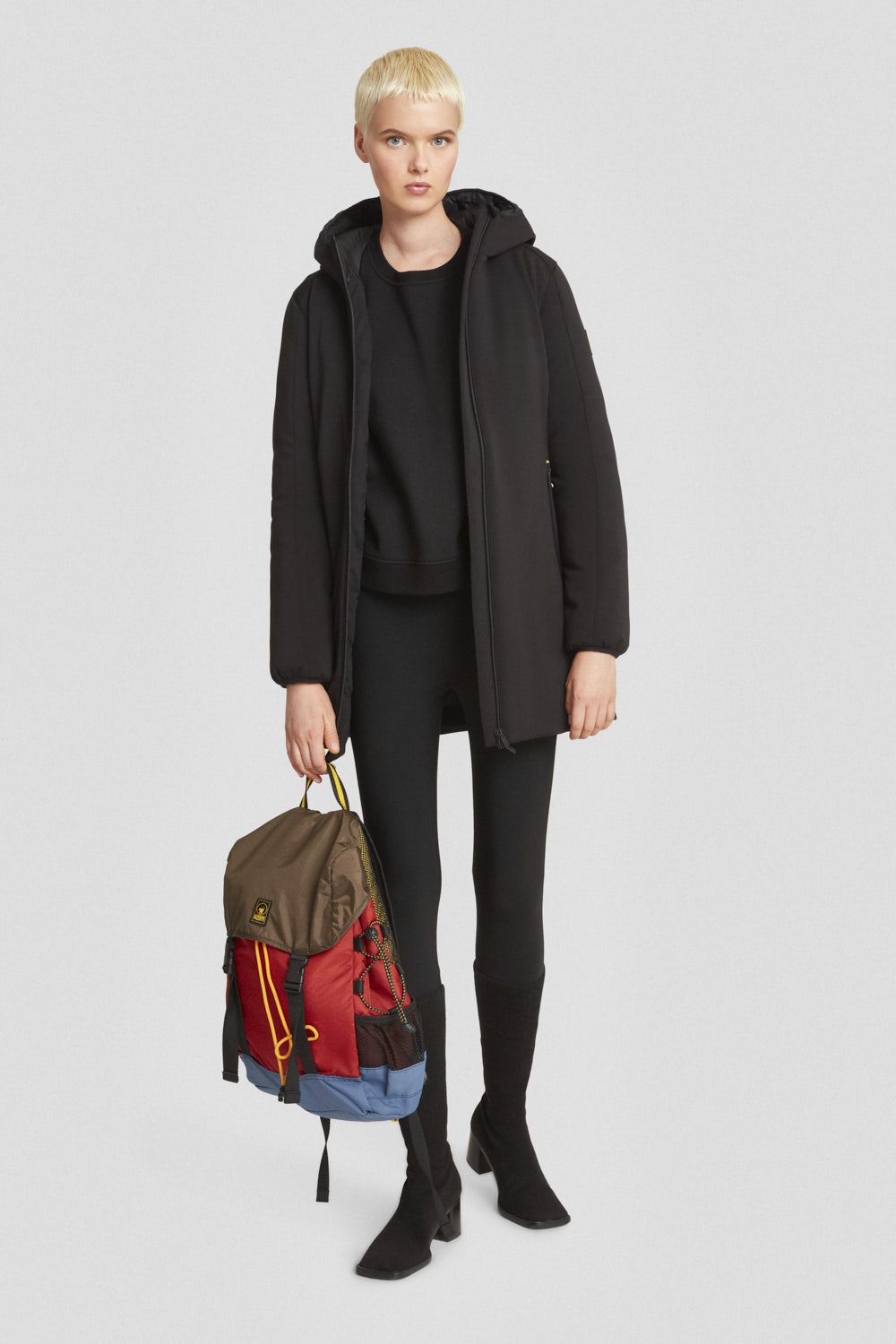 Giacca lunga nera in softshell