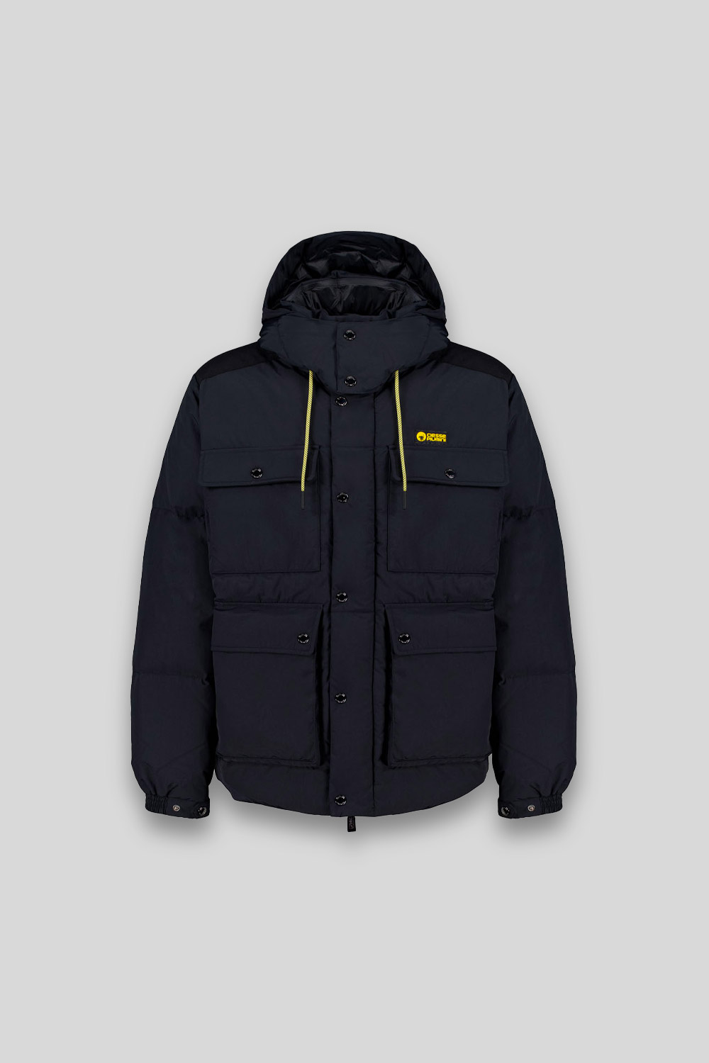 ALASKA – PIUMINO UNISEX NERO 4 TASCHE CON CAPPUCCIO STACCABILE 100% RICICLATO