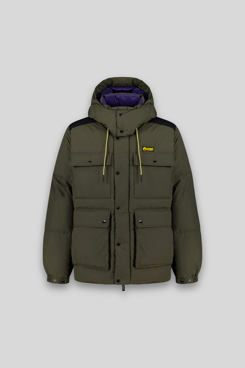 ALASKA – PIUMINO UNISEX VERDE MILITARE 4 TASCHE CON CAPPUCCIO STACCABILE 100% RICICLATO