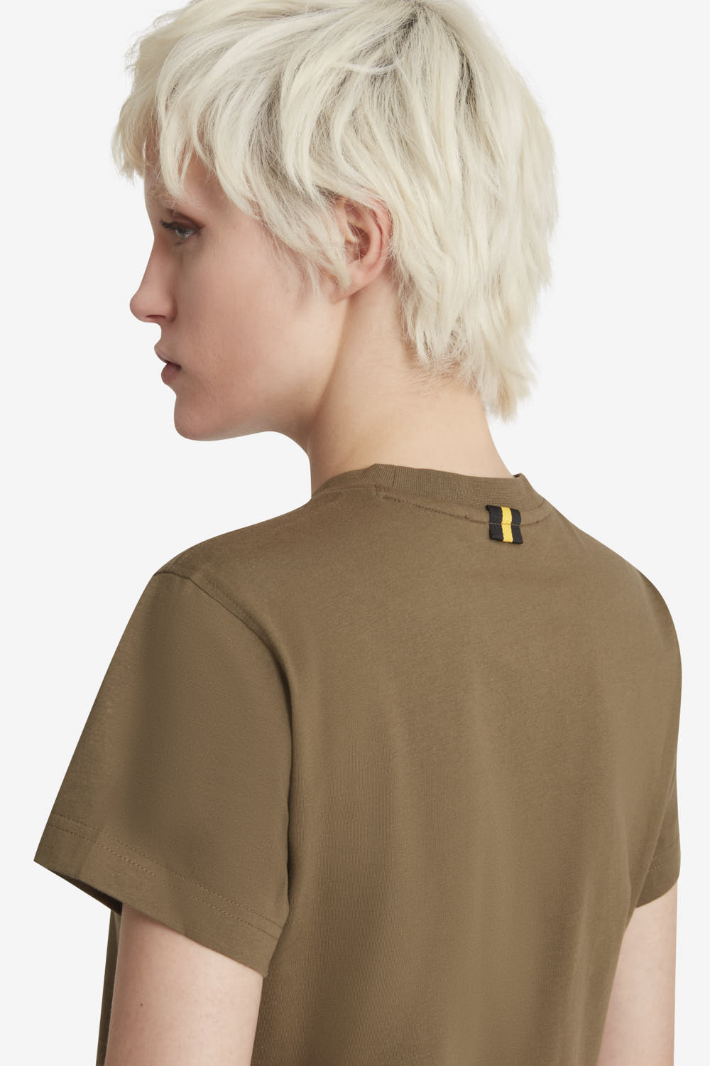 LARIN 3.0_265CPWT02734_C1D30X_403XXX_4 LARIN 3.0 265CPWT02734 C1D30X 403XXX 4