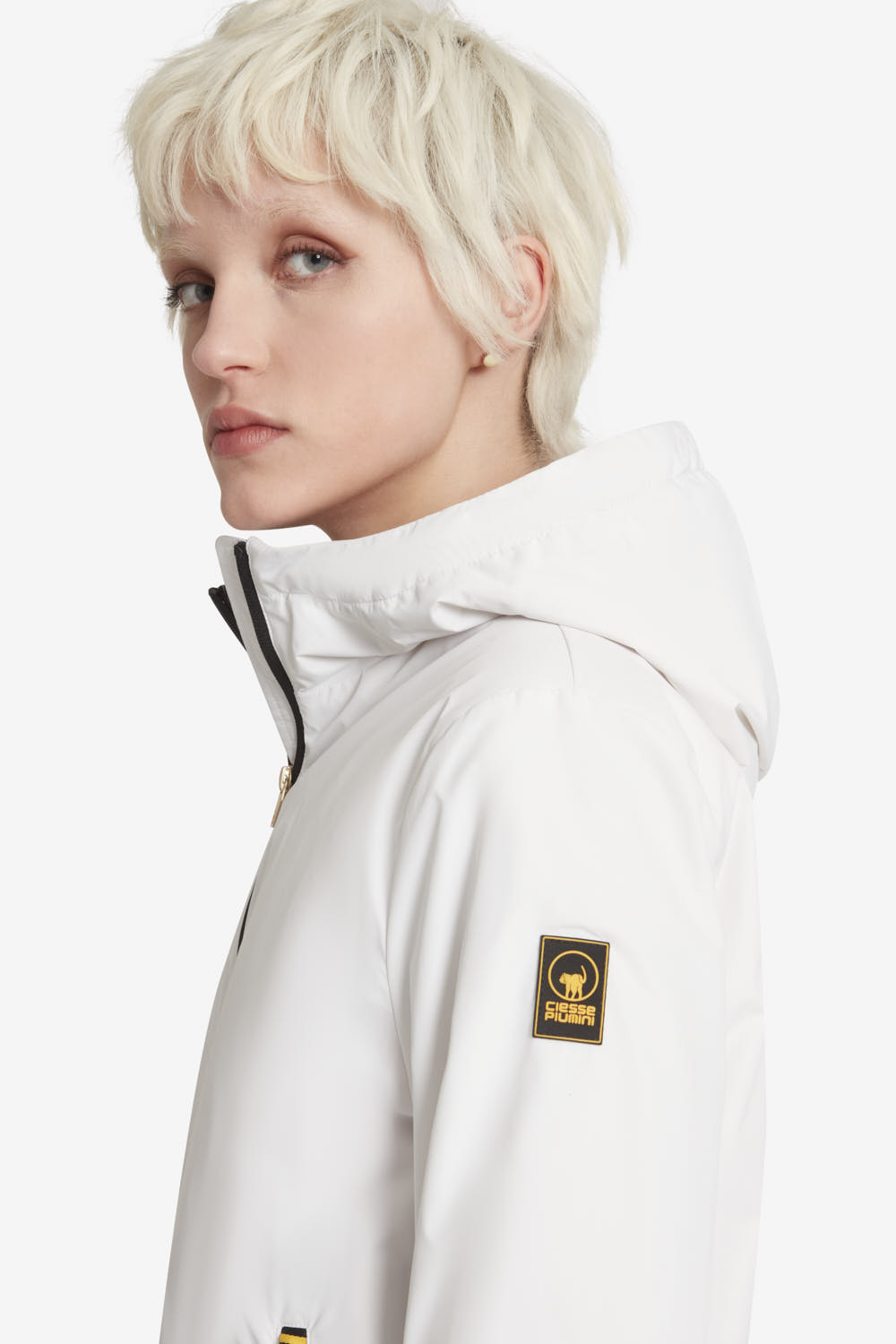 LIANA 265CPWJ03143 P1410P 1156XN 4