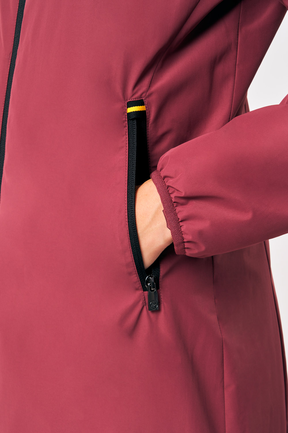 MATILDA - LIGHT PADDED HOODIE COAT_253CPWC03020_P1410P_5596XN (4) MATILDA LIGHT PADDED HOODIE COAT 253CPWC03020 P1410P 5596XN 4