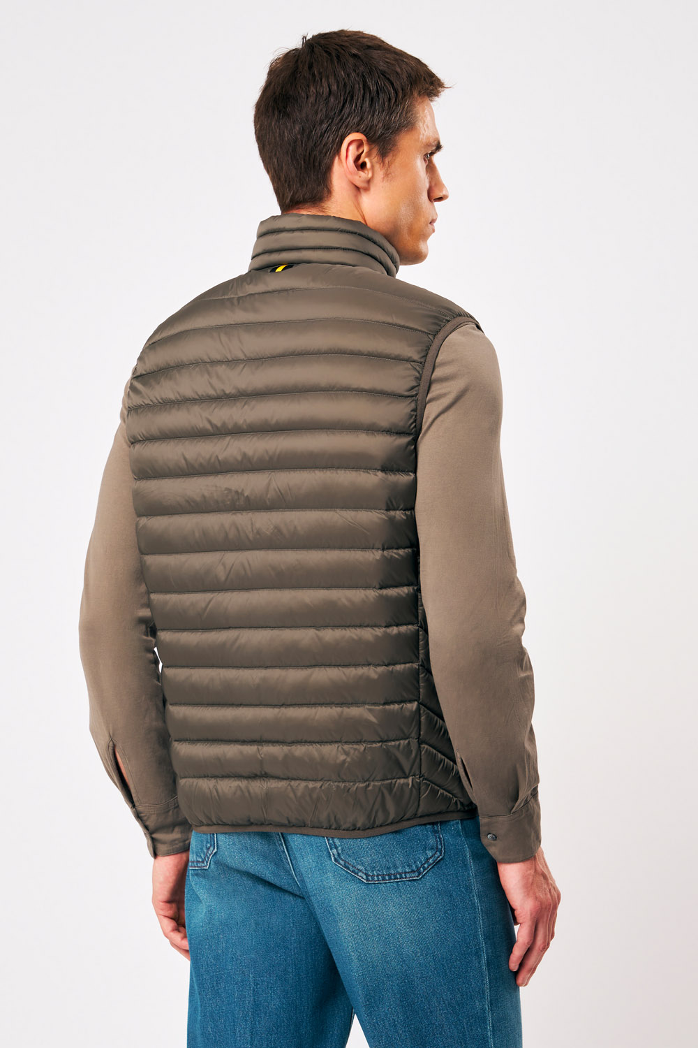 ASTOR 3.0 - 800FP LIGHT DOWN VEST FULL ZIP_253CFMV20049_N0210D_427XXP (3) ASTOR 3.0 800FP LIGHT DOWN VEST FULL ZIP 253CFMV20049 N0210D 427XXP 3