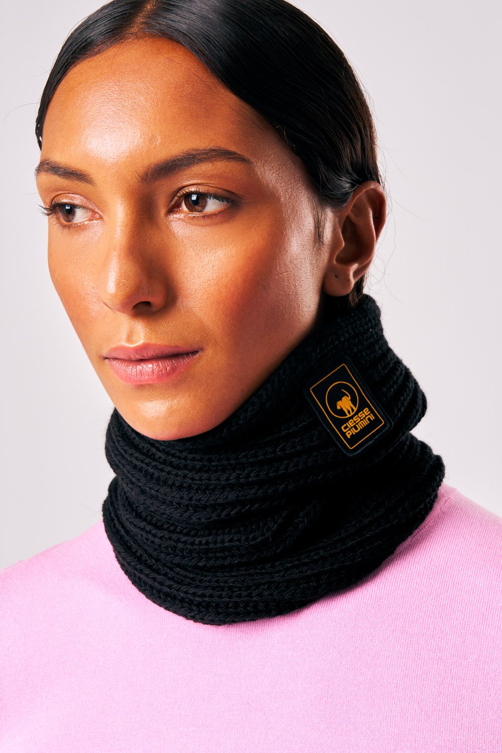 FLYNN 2.0 - KNITTED COLLAR SCARF_253ACXA31609_A0120X_206XXX FLYNN 2.0 KNITTED COLLAR SCARF 253ACXA31609 A0120X 206XXX