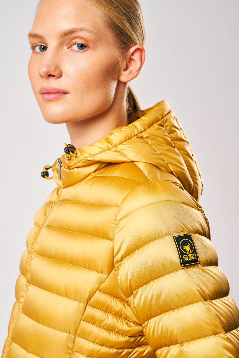AGHATA 2.0 - 800FP LIGHT DOWN HOODY JACKET_253CFWJ02098_N1C10D_60ZXXP_4 AGHATA 2.0 800FP LIGHT DOWN HOODY JACKET 253CFWJ02098 N1C10D 60ZXXP 4