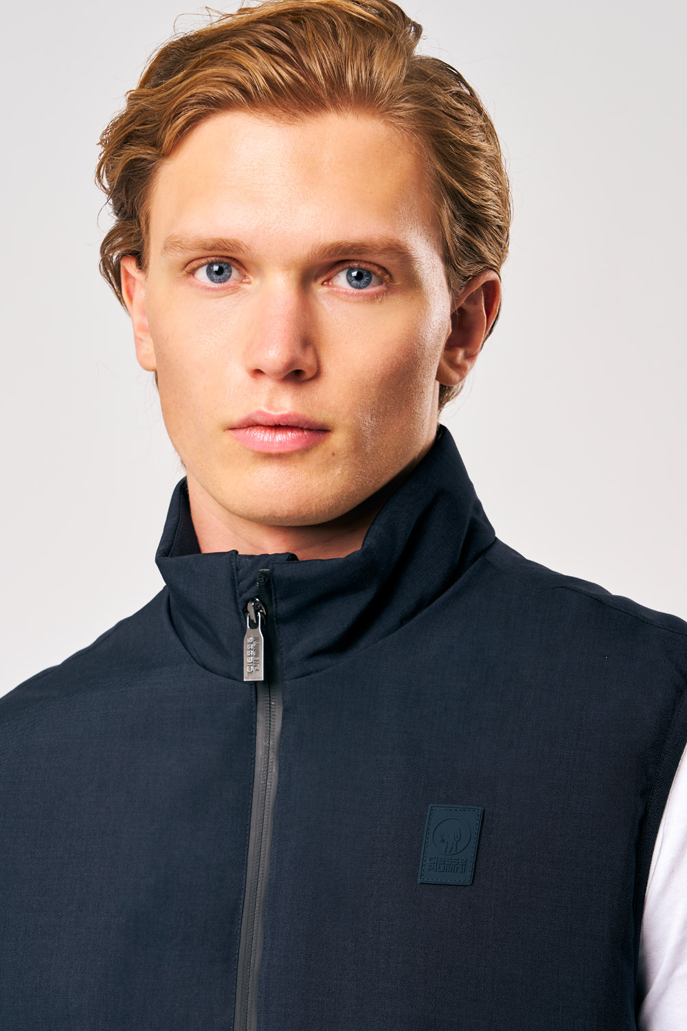 CONRAD - LIGHT PADDED VEST WOOL_263PCMV28719_P9X11P_3412XW_4 CONRAD LIGHT PADDED VEST WOOL 263PCMV28719 P9X11P 3412XW 4