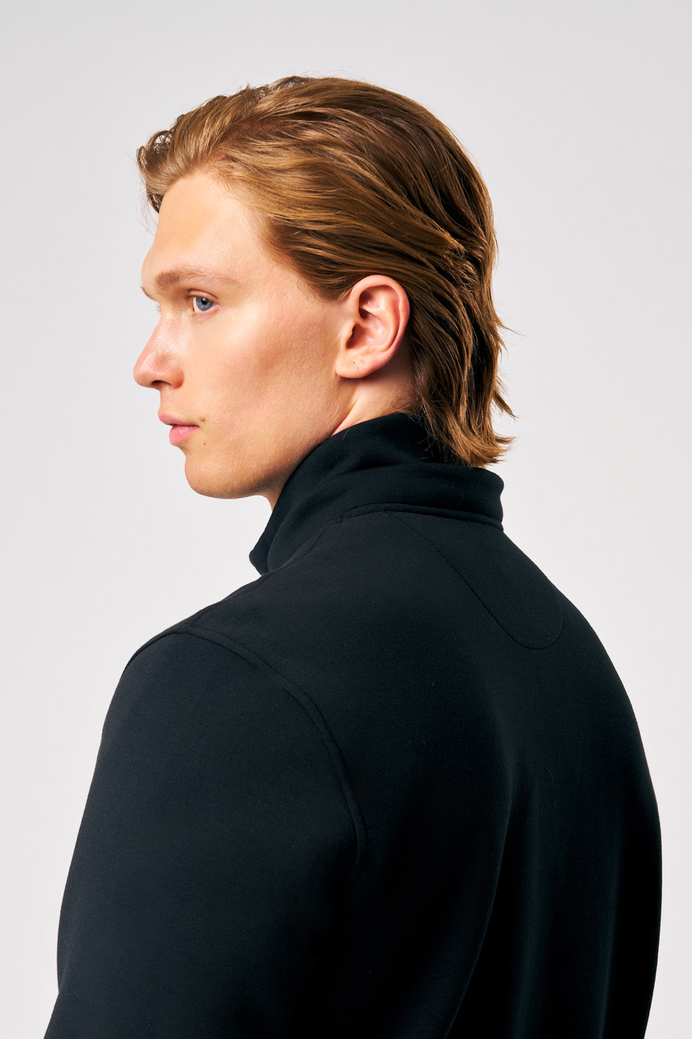 NAKU 4.0 - TECH FLEECE WITH DETACHABLE HOOD_263PCMFD8394_P4Z20X_206XXN_4 NAKU 4.0 TECH FLEECE WITH DETACHABLE HOOD 263PCMFD8394 P4Z20X 206XXN 4