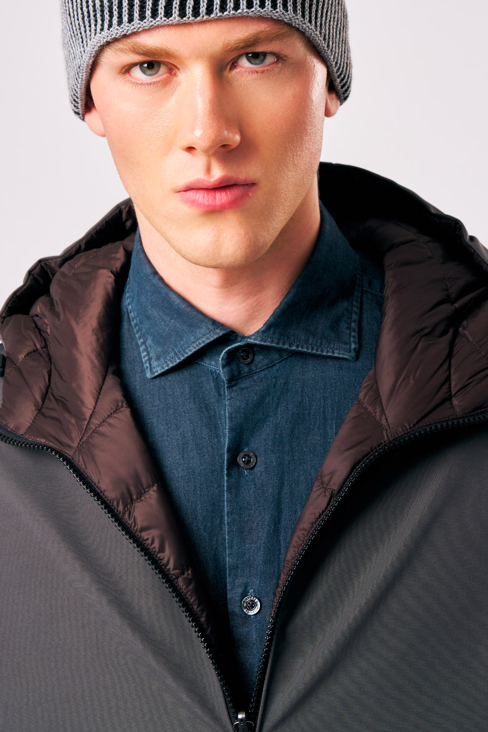 RONALD 3.0 - 800FP LIGHT DOWN HOODY REVERSIBLE JKT_263PCMJ11138_P9F10D_954MXP_2 RONALD 3.0 800FP LIGHT DOWN HOODY REVERSIBLE JKT 263PCMJ11138 P9F10D 954MXP 2