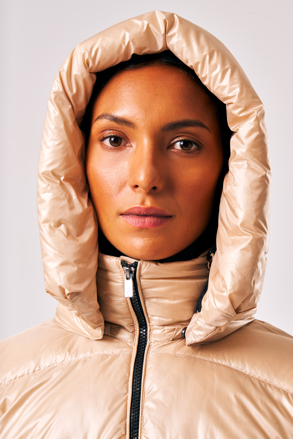 BELLA 800FP LIGHT DOWN COAT WITH DETACHABLE HOOD 253CFWJI3018 N3O11D 139XXP 1
