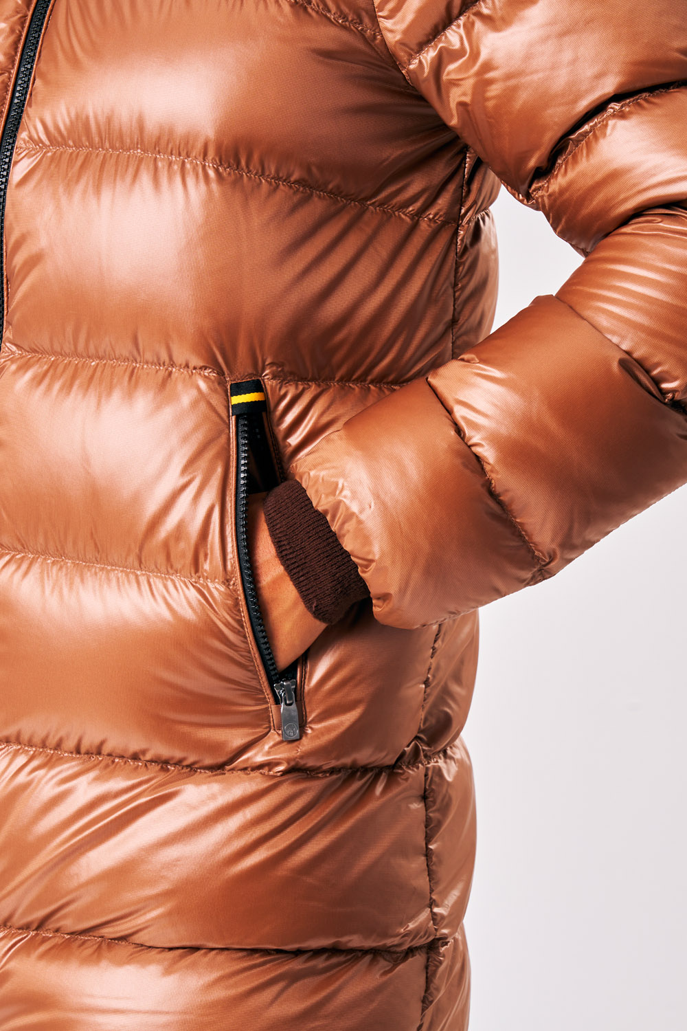 BELLA - 800FP LIGHT DOWN COAT WITH DETACHABLE HOOD_253CFWJI3018_N3O11D_71TXXP_3 BELLA 800FP LIGHT DOWN COAT WITH DETACHABLE HOOD 253CFWJI3018 N3O11D 71TXXP 3