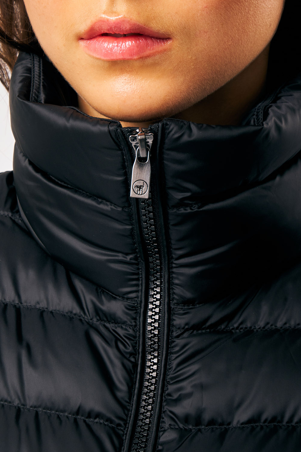 EMILIA - 800FP LIGHT DOWN FULL ZIP JACKET_263CFWJ23210_N1C10D_206XXP_4 EMILIA 800FP LIGHT DOWN FULL ZIP JACKET 263CFWJ23210 N1C10D 206XXP 4